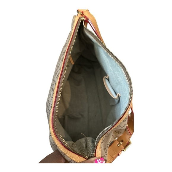 Dooney & Bourke Large Hobo Bag – Monogram Canvas – Very Good Condition - Picture 10 of 13